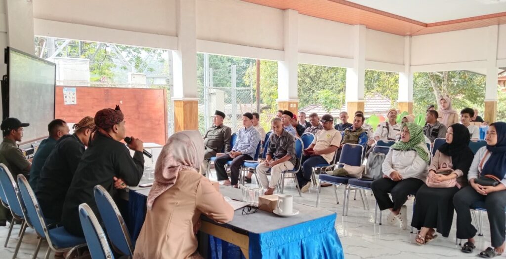 Bimtek sipade cipayung girang