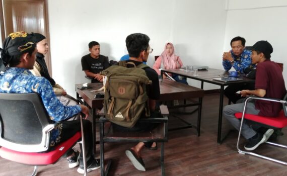 Pelatihan geo tagging menggunakan sipade desa cipayung girang